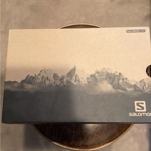 Men Salomon Trail shoes brand new size 10.5
